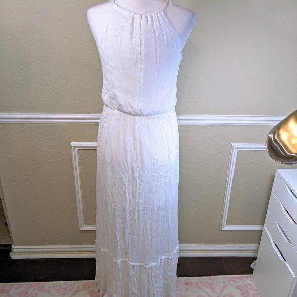Embroidered White Maxi Dress - Picture 3 of 4